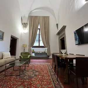 Apartment Palazzo Roselli Cecconi