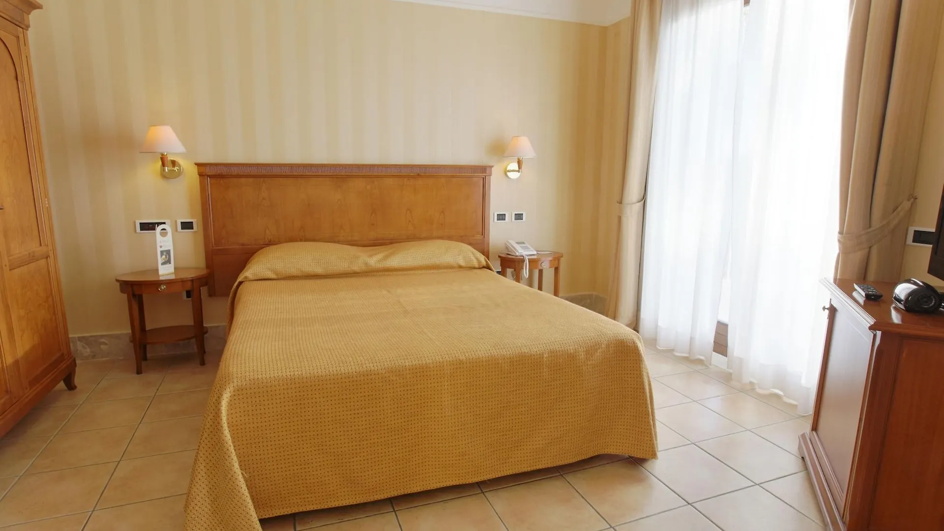 Dioscuri Bay Palace San Leone Hotel