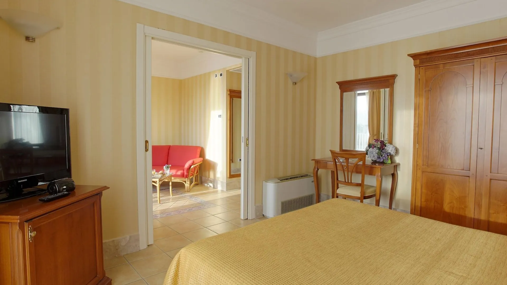 Dioscuri Bay Palace San Leone 4*,