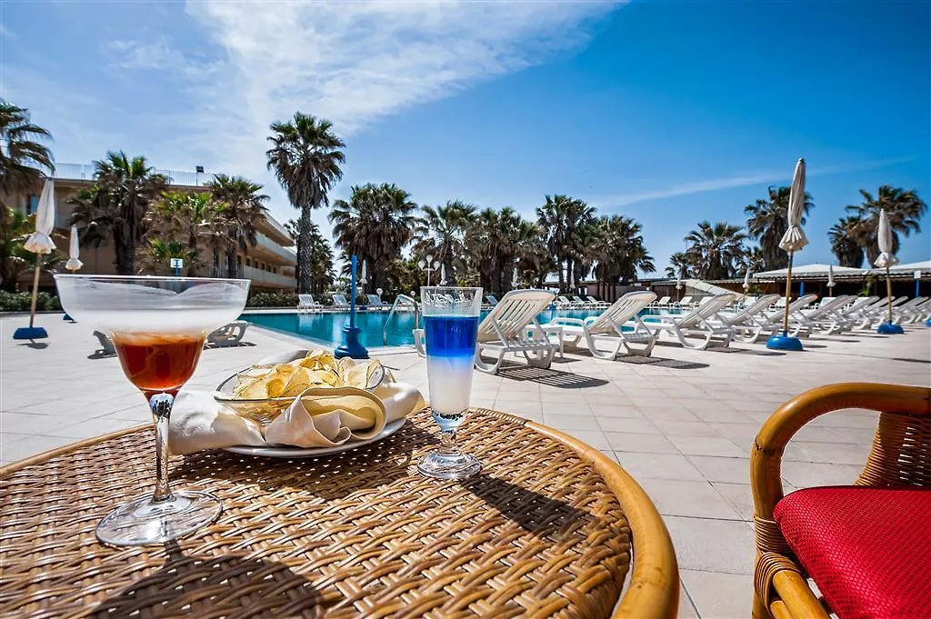 Dioscuri Bay Palace San Leone 4*,