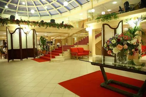 Dioscuri Bay Palace San Leone 4*,